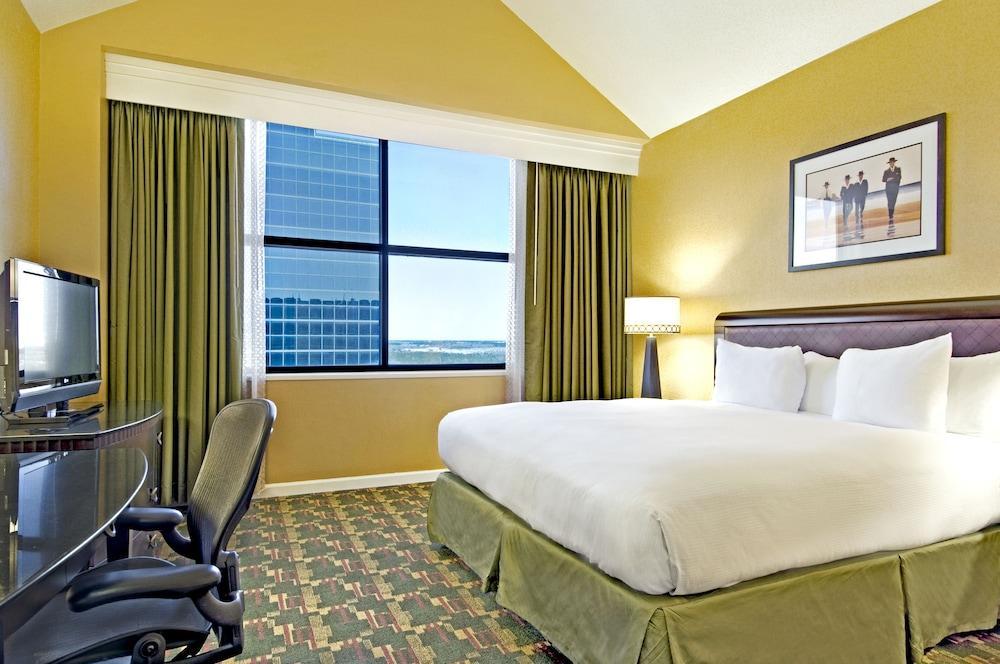 Hotel Hilton Houston North Esterno foto