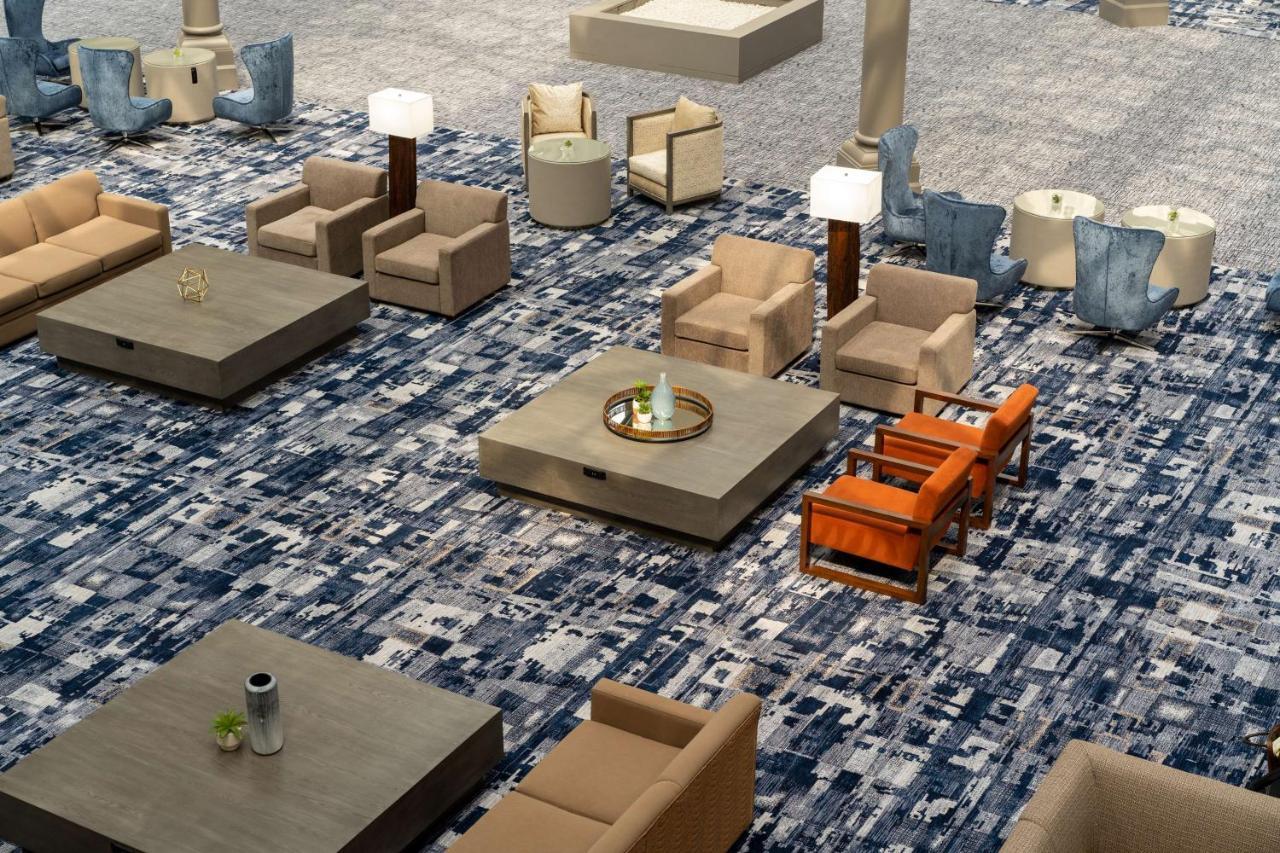 Hotel Hilton Houston North Esterno foto