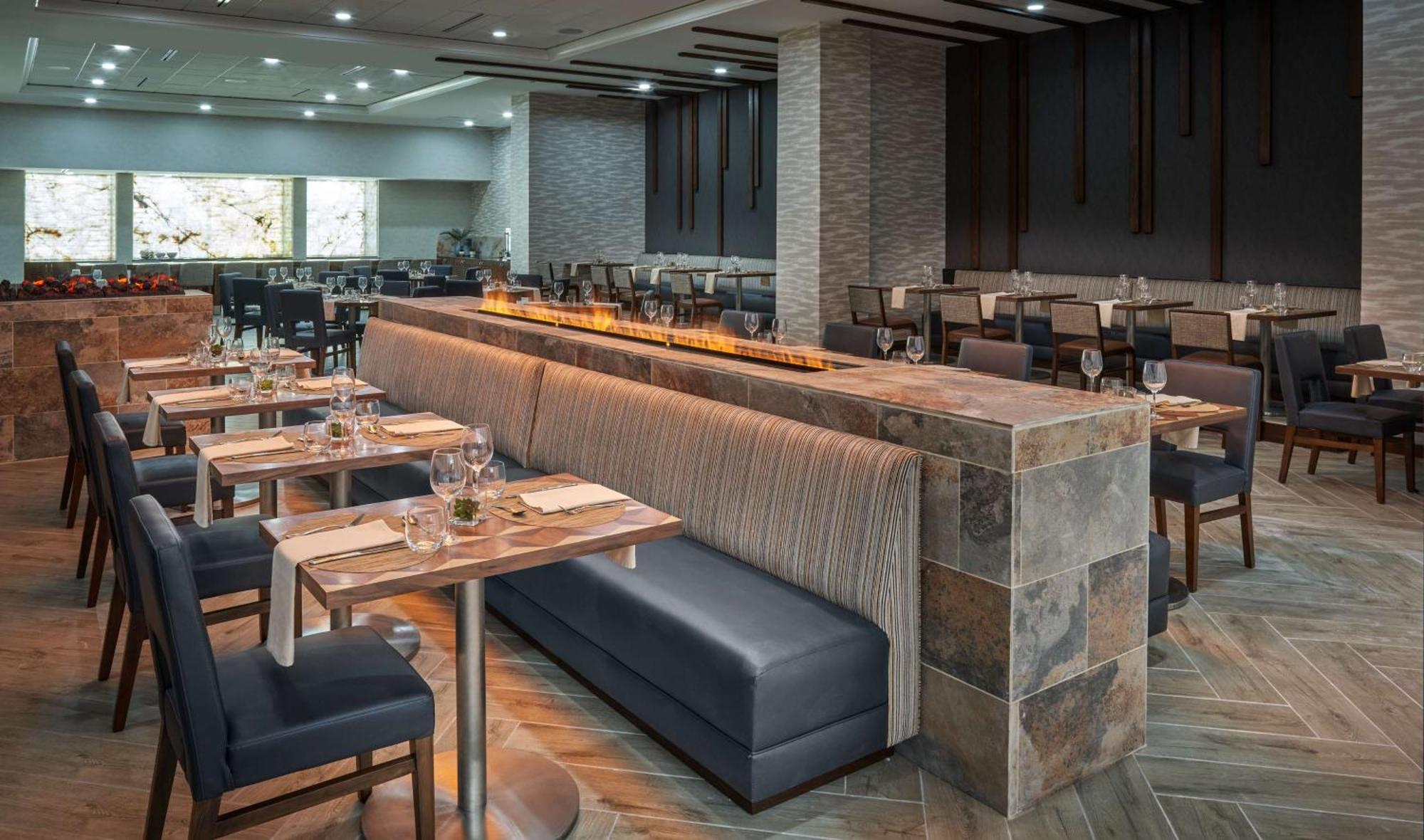 Hotel Hilton Houston North Esterno foto