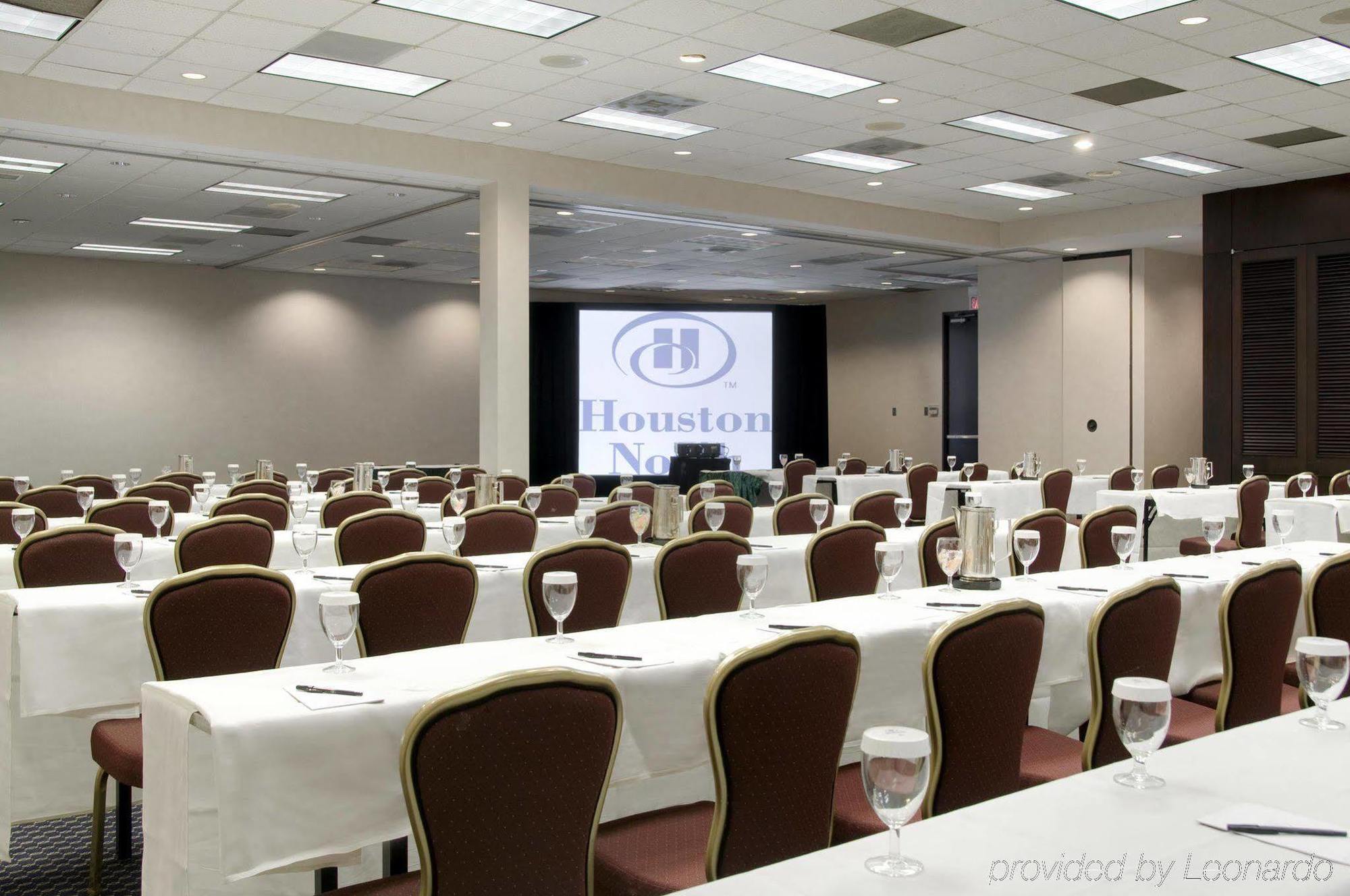 Hotel Hilton Houston North Servizi foto