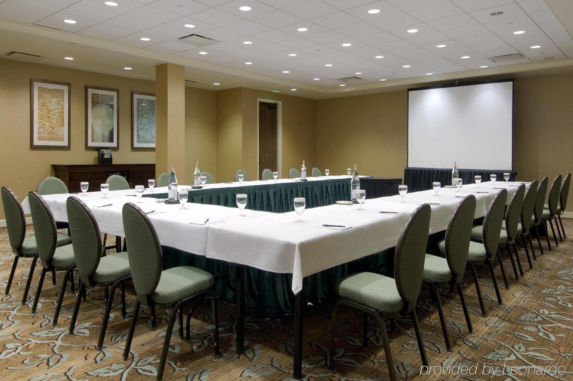 Hotel Hilton Houston North Servizi foto